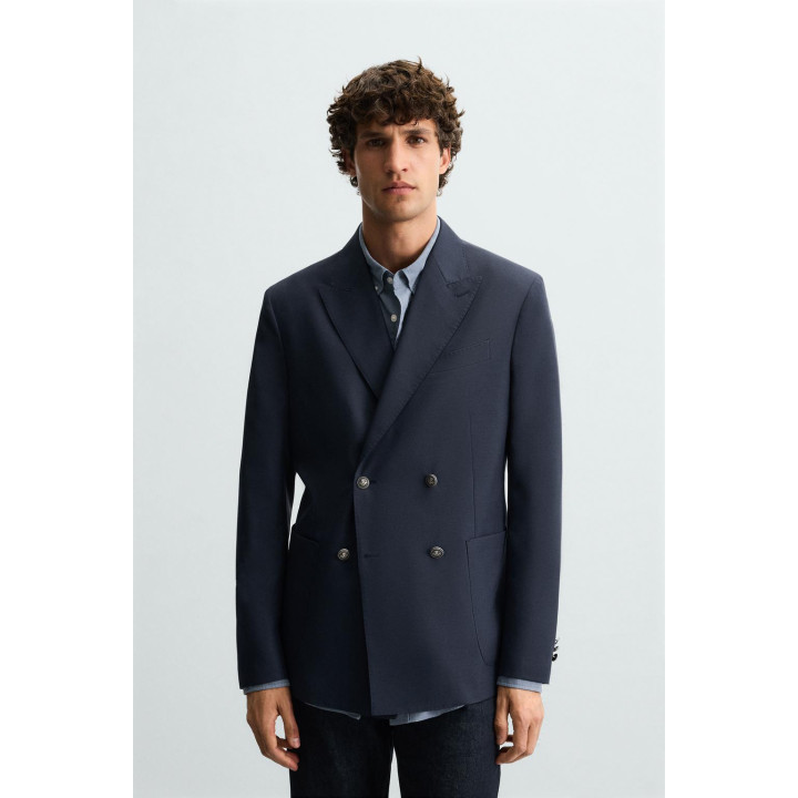 ДВУБОРТНЫЙ БЛЕЙЗЕР С ШЕРСТЬЮ