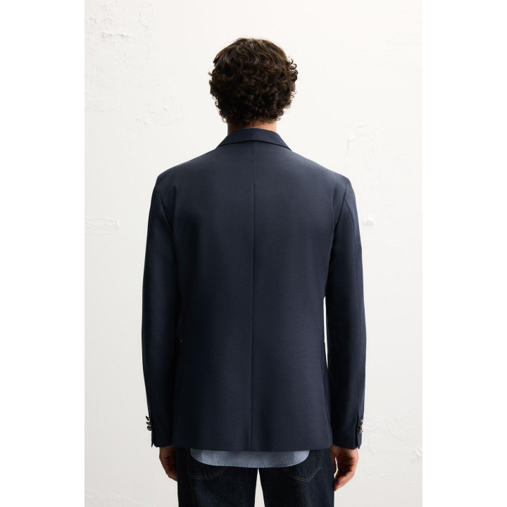 ДВУБОРТНЫЙ БЛЕЙЗЕР С ШЕРСТЬЮ