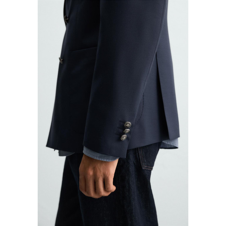 ДВУБОРТНЫЙ БЛЕЙЗЕР С ШЕРСТЬЮ