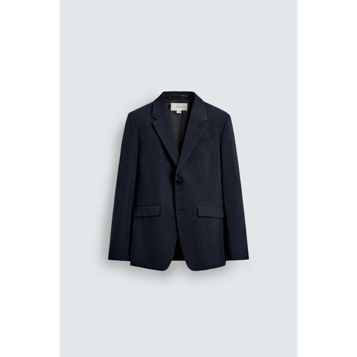 КОСТЮМНЫЙ БЛЕЙЗЕР ИЗ 100% ШЕРСТИ