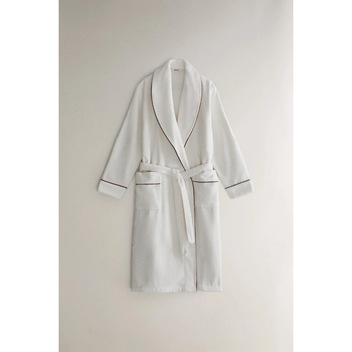 BATHROBE WITH PIPING (400 GXM²)