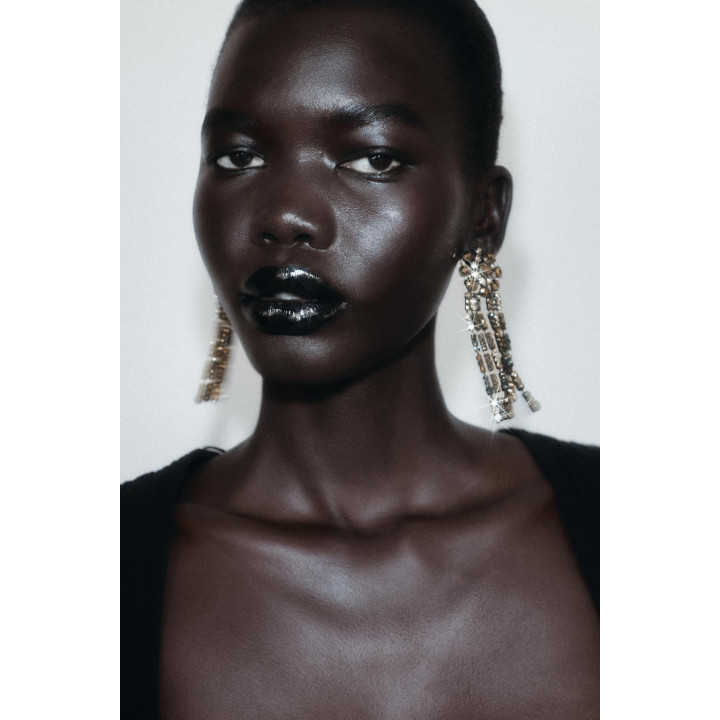 Длинные блестящие серьги