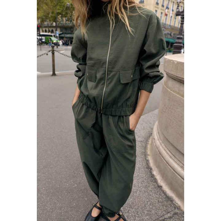 БРЮКИ С МАНЖЕТАМИ