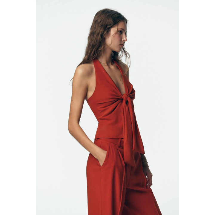 ЖИЛЕТ-ХАЛТЕР С УЗЛОМ