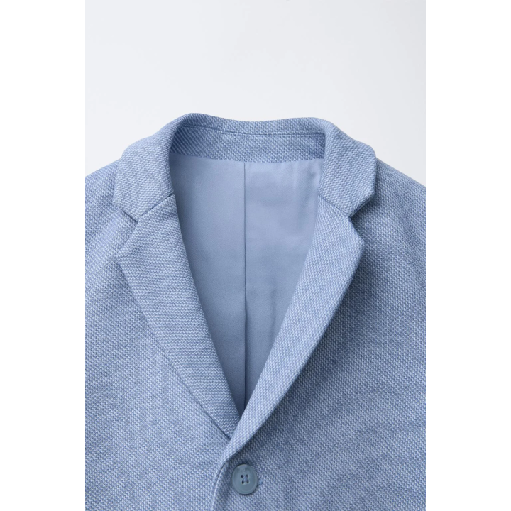 КОСТЮМНЫЙ БЛЕЙЗЕР КОМФОРТНОЙ ПОСАДКИ