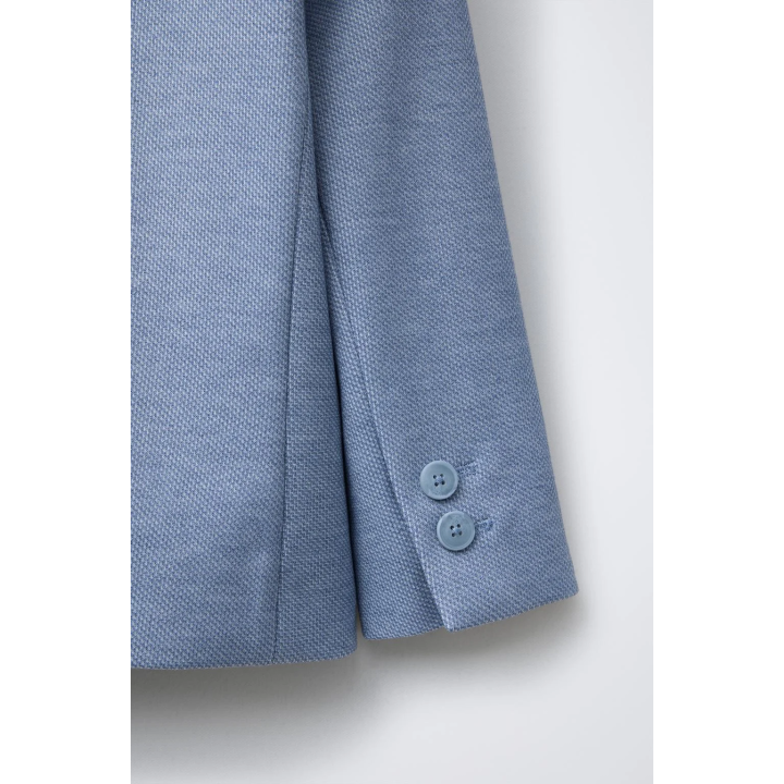 КОСТЮМНЫЙ БЛЕЙЗЕР КОМФОРТНОЙ ПОСАДКИ