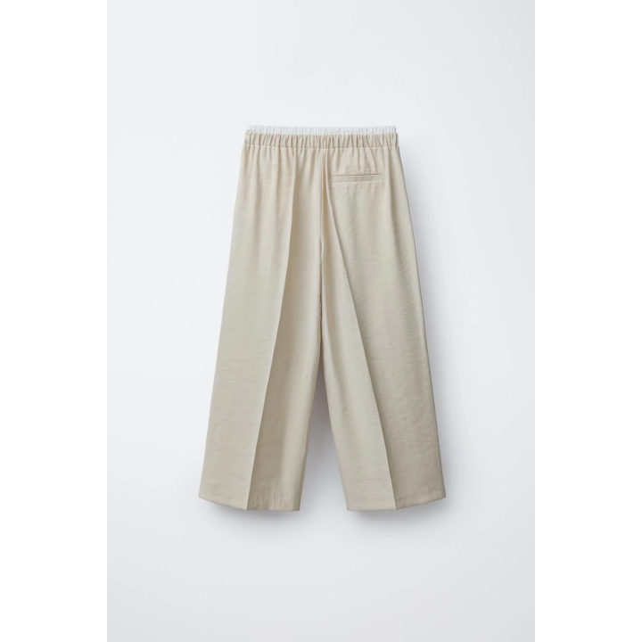 Брюки с широкими штанинами с двойной поясной линией