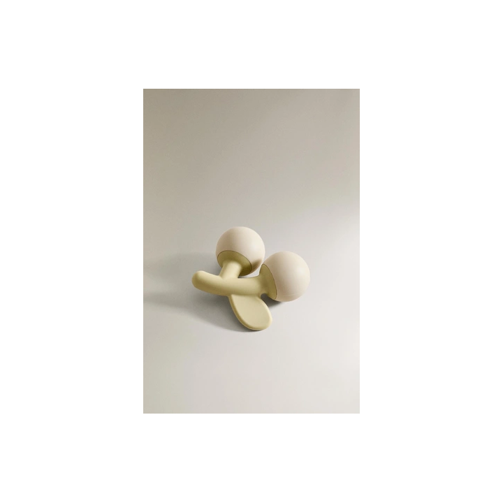 SILICONE FLOWER BABY RATTLE