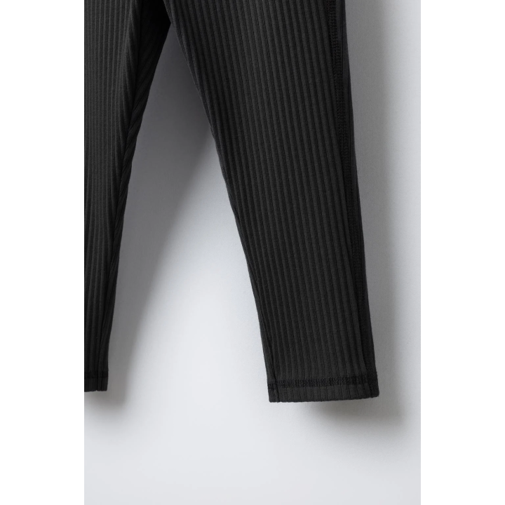 ЛЕГИНСЫ В РУБЧИК С ЭТИКЕТКОЙ