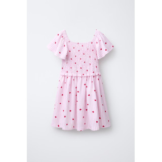 Платье в полоску и с сердечками