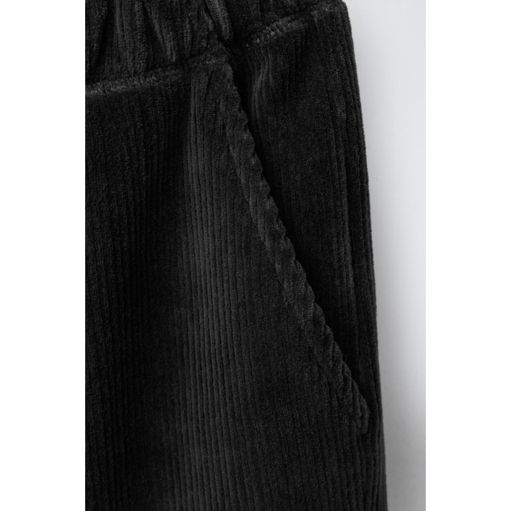 Широкие брюки из вельвета прямого кроя