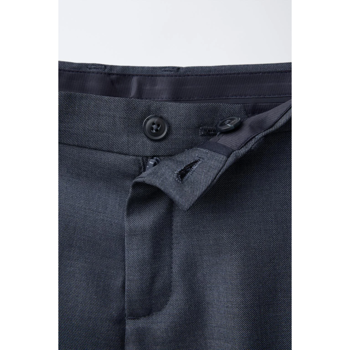 КОСТЮМНЫЕ БРЮКИ ИЗ РЕЛЬЕФНОЙ ТКАНИ