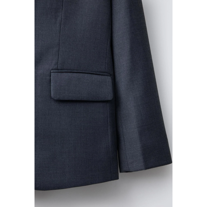 КОСТЮМНЫЙ БЛЕЙЗЕР ИЗ РЕЛЬЕФНОЙ ТКАНИ