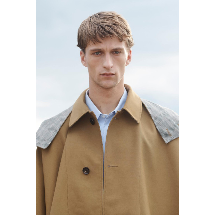 Пончо limited edition с контрастной клеткой и водоотталкивающей отделкой