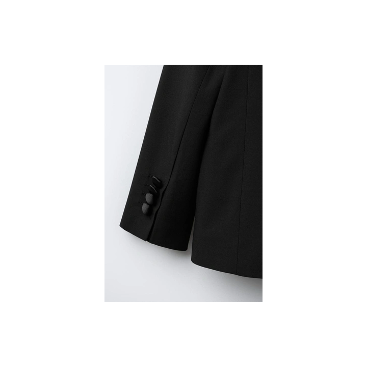 БЛЕЙЗЕР В СТИЛЕ СМОКИНГА