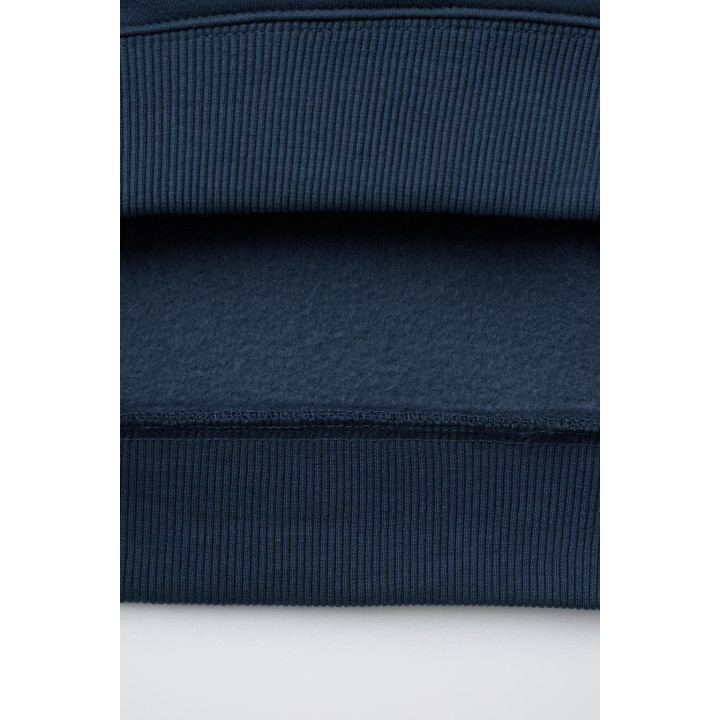 ТОЛСТОВКА ИЗ МЯГКОЙ ТКАНИ С НАДПИСЬЮ