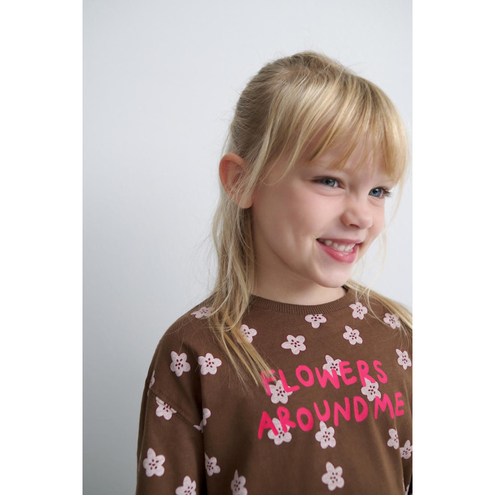 ФУТБОЛКА С ПРИНТОМ И НАДПИСЬЮ