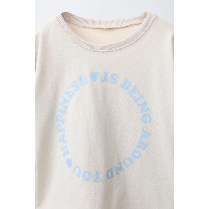 ФУТБОЛКА С БЛЕСТЯЩИМ ТЕКСТОВЫМ ПРИНТОМ