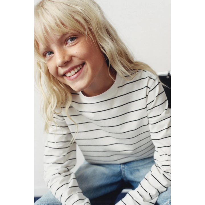 БАЗОВАЯ ФУТБОЛКА В ПОЛОСКУ