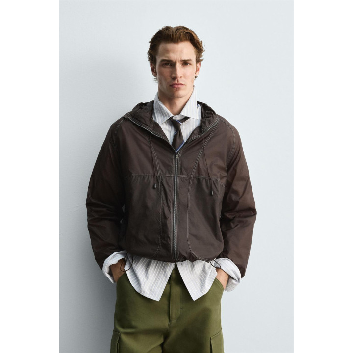 КУРТКА-ВЕТРОВКА ЛИМИТИРОВАННОЙ СЕРИИ