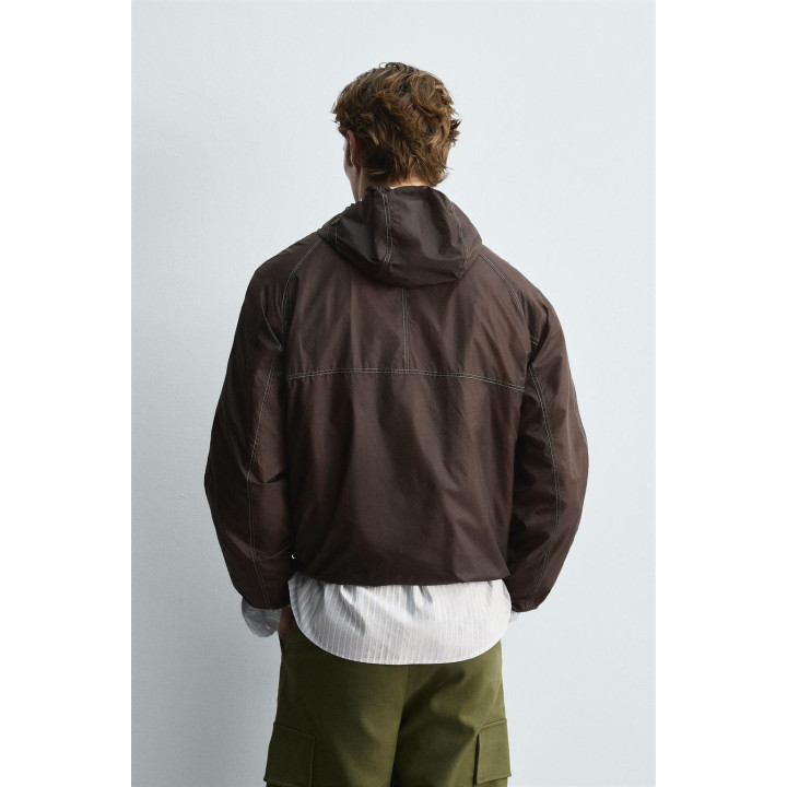 КУРТКА-ВЕТРОВКА ЛИМИТИРОВАННОЙ СЕРИИ