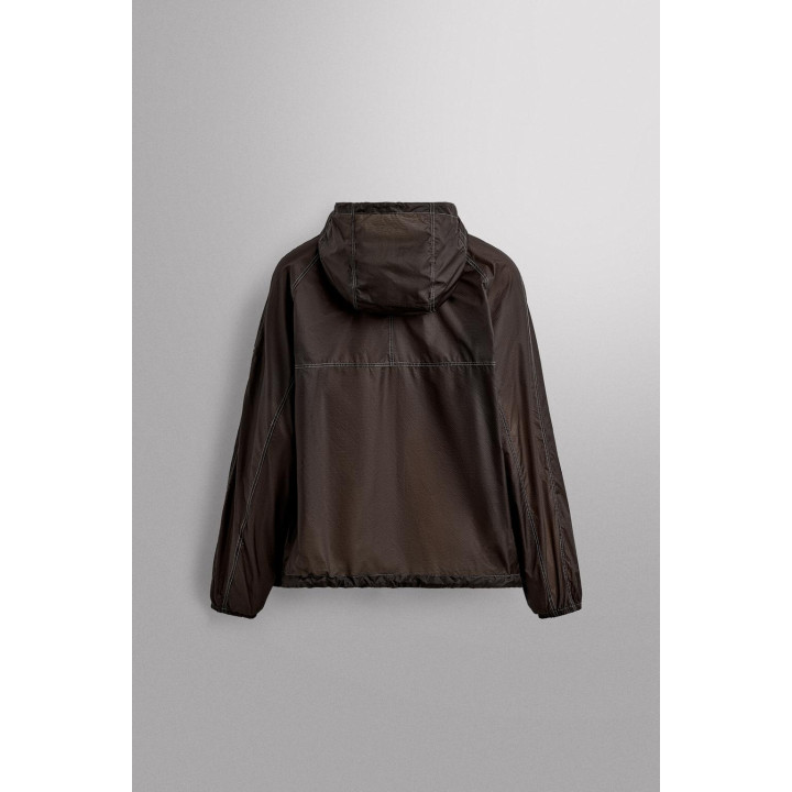 КУРТКА-ВЕТРОВКА ЛИМИТИРОВАННОЙ СЕРИИ