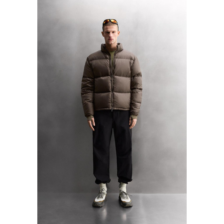 ПУХОВИК С НАПОЛНИТЕЛЕМ ИЗ 100% ПЕРА