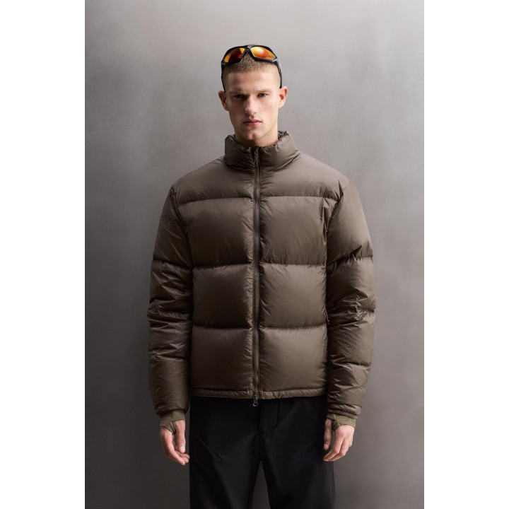 ПУХОВИК С НАПОЛНИТЕЛЕМ ИЗ 100% ПЕРА