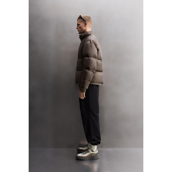 ПУХОВИК С НАПОЛНИТЕЛЕМ ИЗ 100% ПЕРА