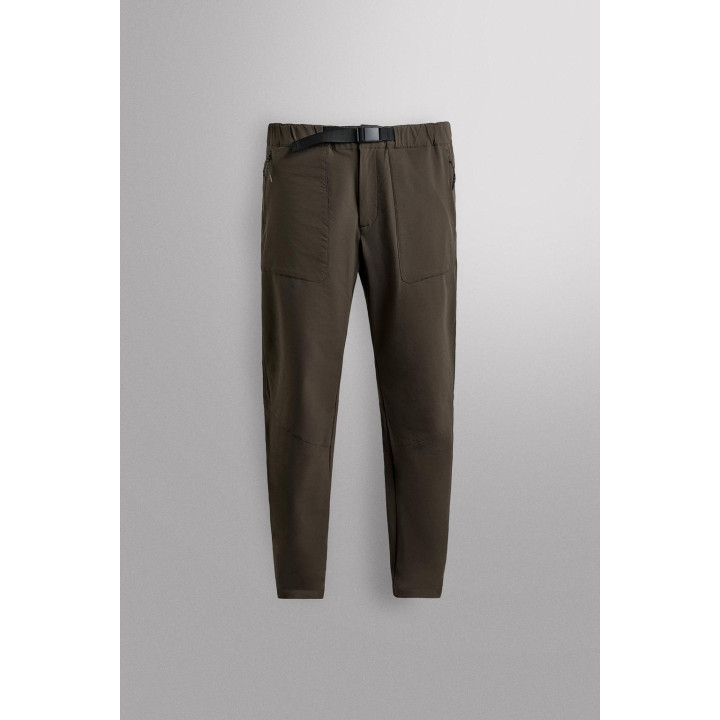 БРЮКИ ИЗ ВЫСОКОТЕХНОЛОГИЧНОЙ ТКАНИ С РЕМНЕМ