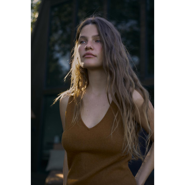 ТОП ИЗ 100% ШЕРСТИ НА БРЕТЕЛЯХ