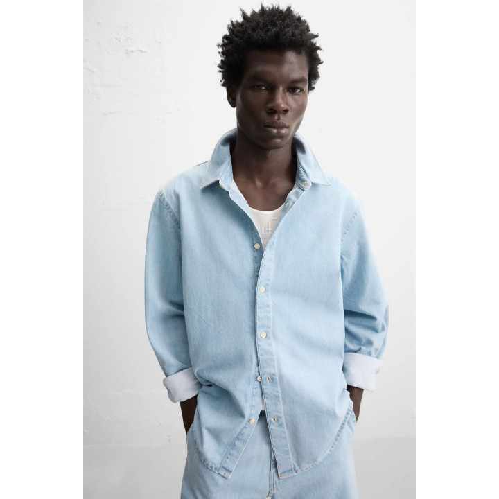 ДЖИНСОВАЯ РУБАШКА КЛАССИЧЕСКОГО КРОЯ