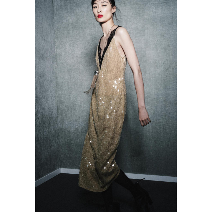 Колье с сумкой на цепочке и бахромой в контрастных тонах