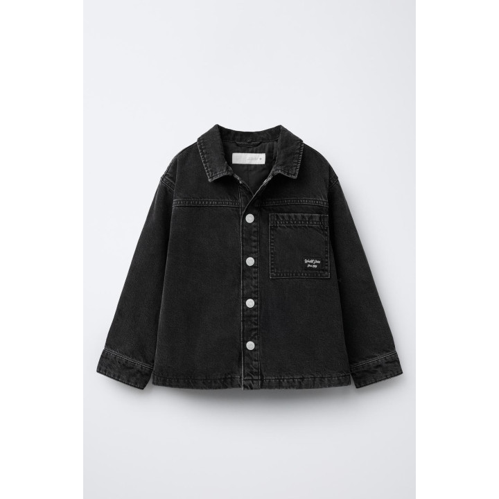 СТЕГАНАЯ ДЖИНСОВАЯ КУРТКА-РУБАШКА С ОТСТЕГИВАЮЩИМСЯ КАПЮШОНОМ