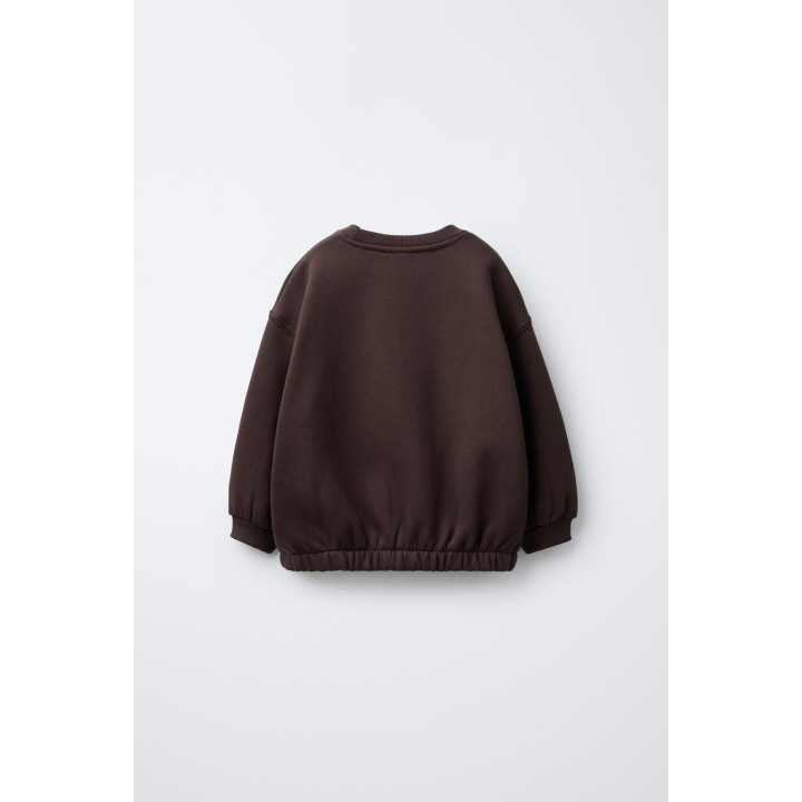 ТОЛСТОВКА С КОНТРАСТНОЙ ВЫШИВКОЙ