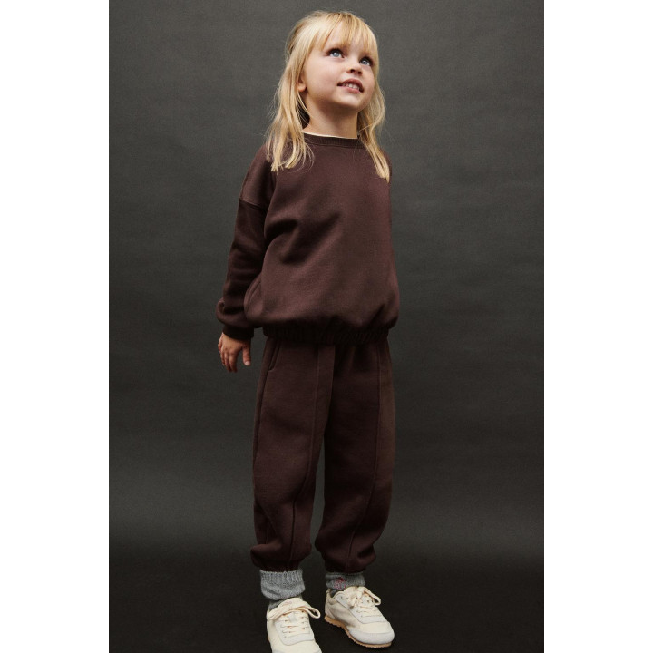 ТОЛСТОВКА С КОНТРАСТНОЙ ВЫШИВКОЙ