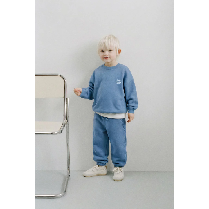 БАЗОВАЯ ТОЛСТОВКА С НАДПИСЬЮ