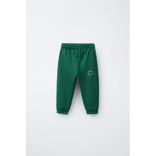 БАЗОВЫЕ БРЮКИ-ДЖОГГЕРЫ С ТЕКСТОМ