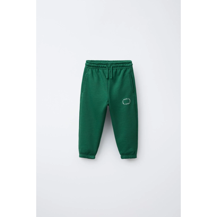 БАЗОВЫЕ БРЮКИ-ДЖОГГЕРЫ С ТЕКСТОМ