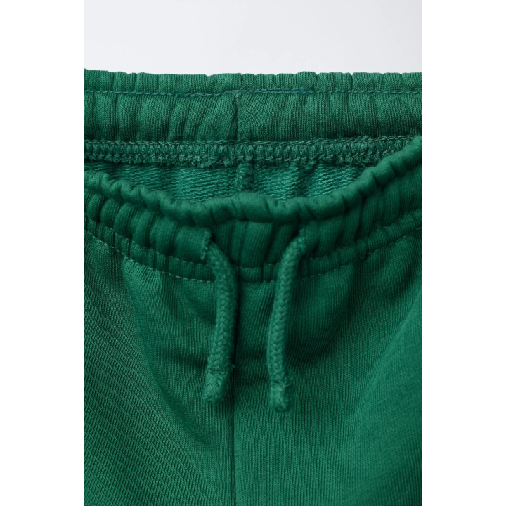 БАЗОВЫЕ БРЮКИ-ДЖОГГЕРЫ С ТЕКСТОМ