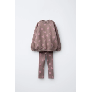 КОМПЛЕКТ ИЗ ТОЛСТОВКИ И ЛЕГИНСОВ С ЦВЕТОЧНЫМ ПРИНТОМ