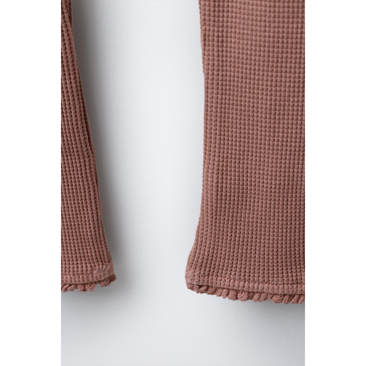 КОМПЛЕКТ ИЗ ТОЛСТОВКИ С БАНТИКАМИ И ВАФЕЛЬНЫХ ЛЕГГИНСОВ