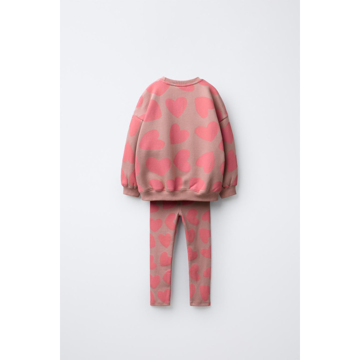 КОМПЛЕКТ ИЗ ТОЛСТОВКИ И ЛЕГИНСОВ С ПРИНТОМ