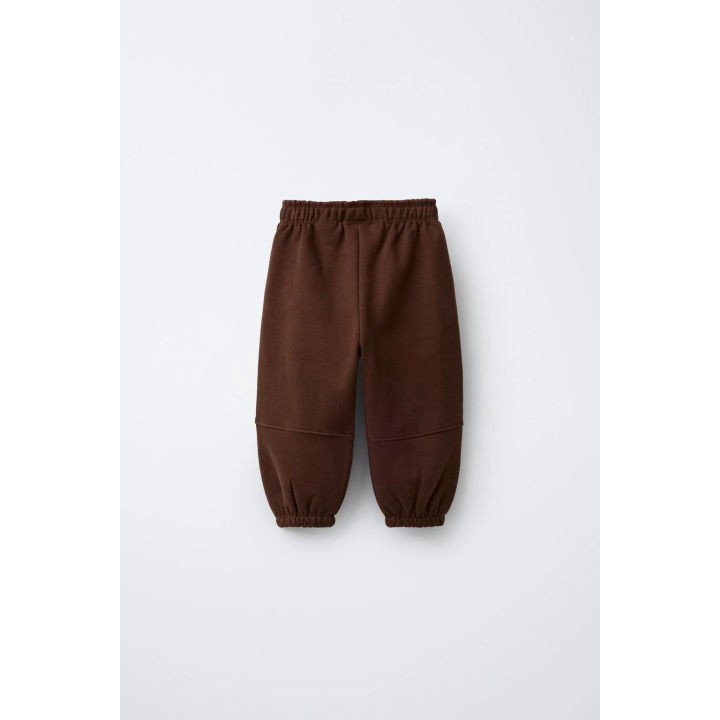 МЯГКИЕ БРЮКИ-ДЖОГГЕРЫ С НАШИВКОЙ