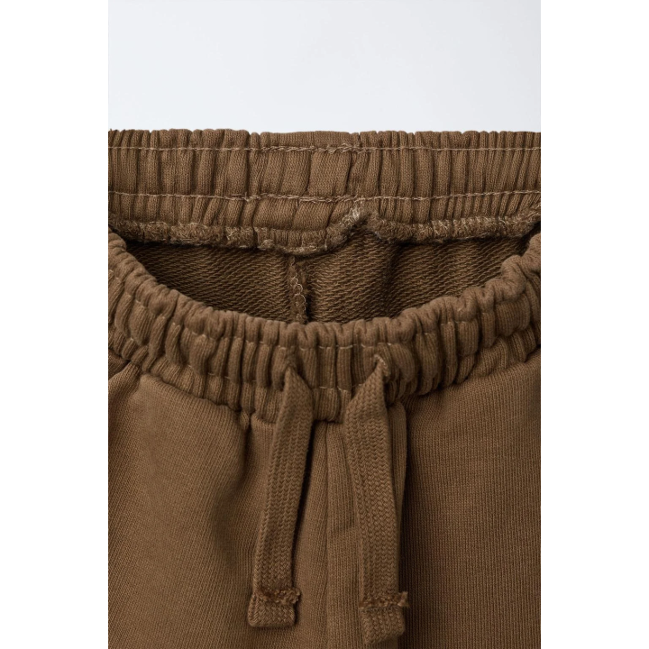 БРЮКИ ПРЯМОГО КРОЯ ИЗ МЯГКОЙ ТКАНИ С ЛОГОТИПОМ