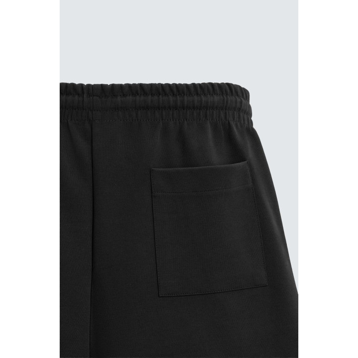 Бермуды с текстурой интерлок и укороченным покроем