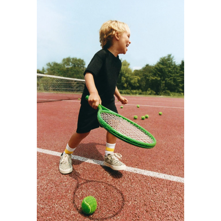 ОДНОТОННАЯ ФУТБОЛКА С КАРМАНОМ