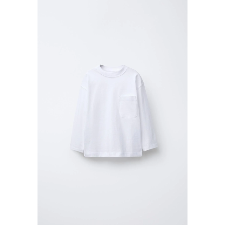 ОДНОТОННАЯ ФУТБОЛКА С КАРМАНОМ