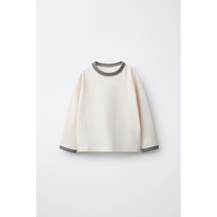 НАБОР ИЗ ДВУХ ФУТБОЛОК С ОКАНТОВКОЙ