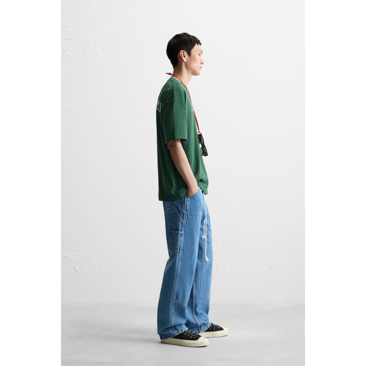 ФУТБОЛКА С ПРИНТАМИ И НАДПИСЯМИ